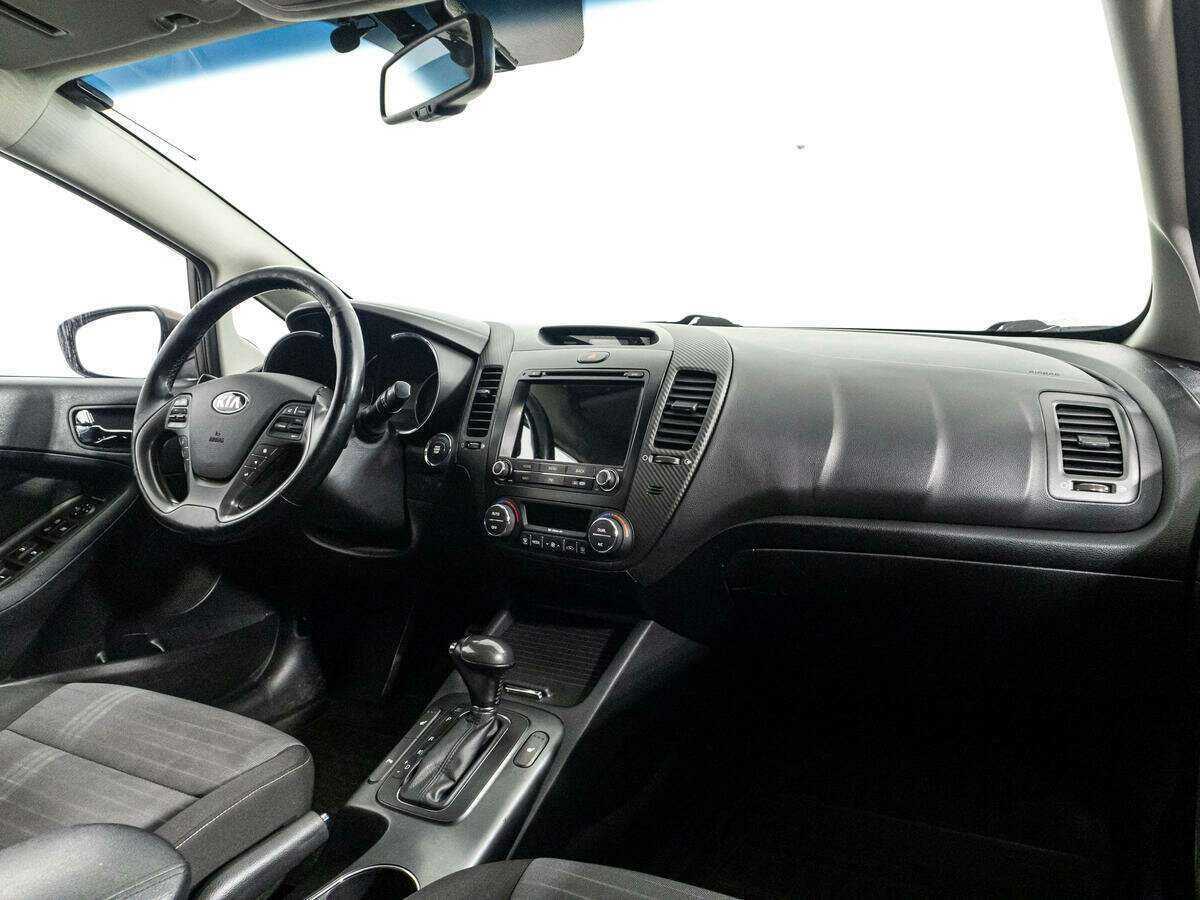 Б/У Киа Церато 2014 года. Фото: #8