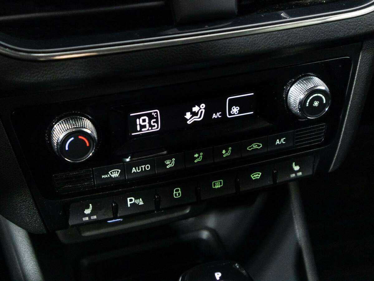 Б/У Шкода Рапид 2020 года. Фото: #15