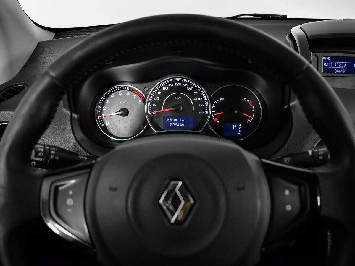 Б/У Рено Колеос 2014 года. Фото: #10