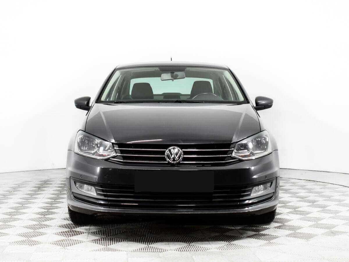 Б/У Фольксваген Поло 2018 года. Фото: #1