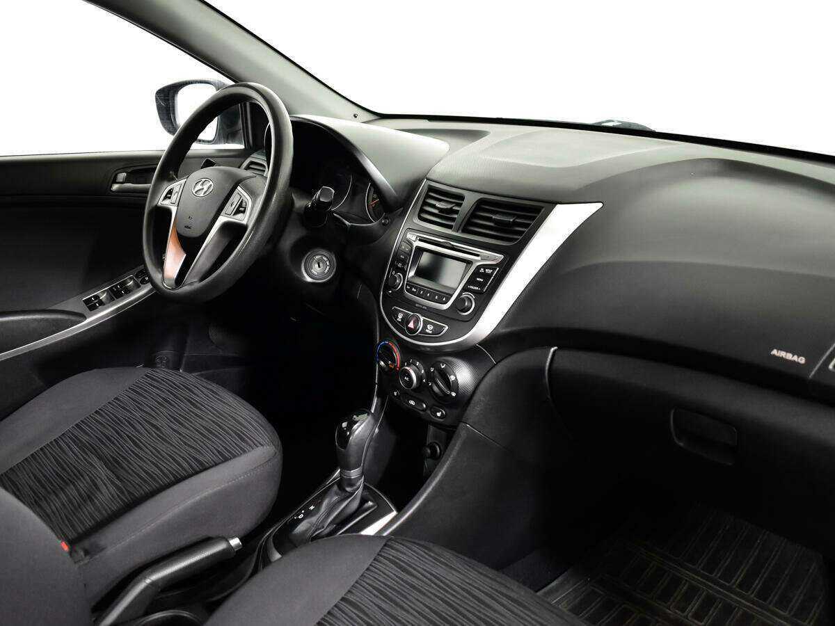 Б/У Хендай Солярис 2015 года. Фото: #8