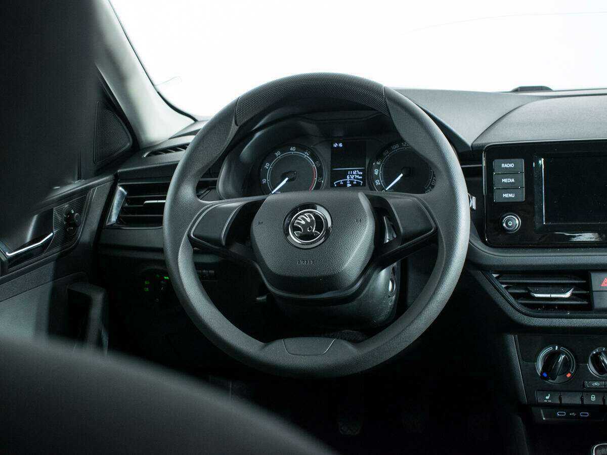 Б/У Шкода Рапид 2020 года. Фото: #13