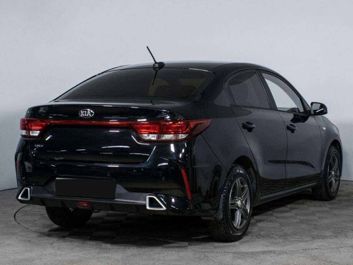 Б/У Киа Рио 2021 года. Фото: #3