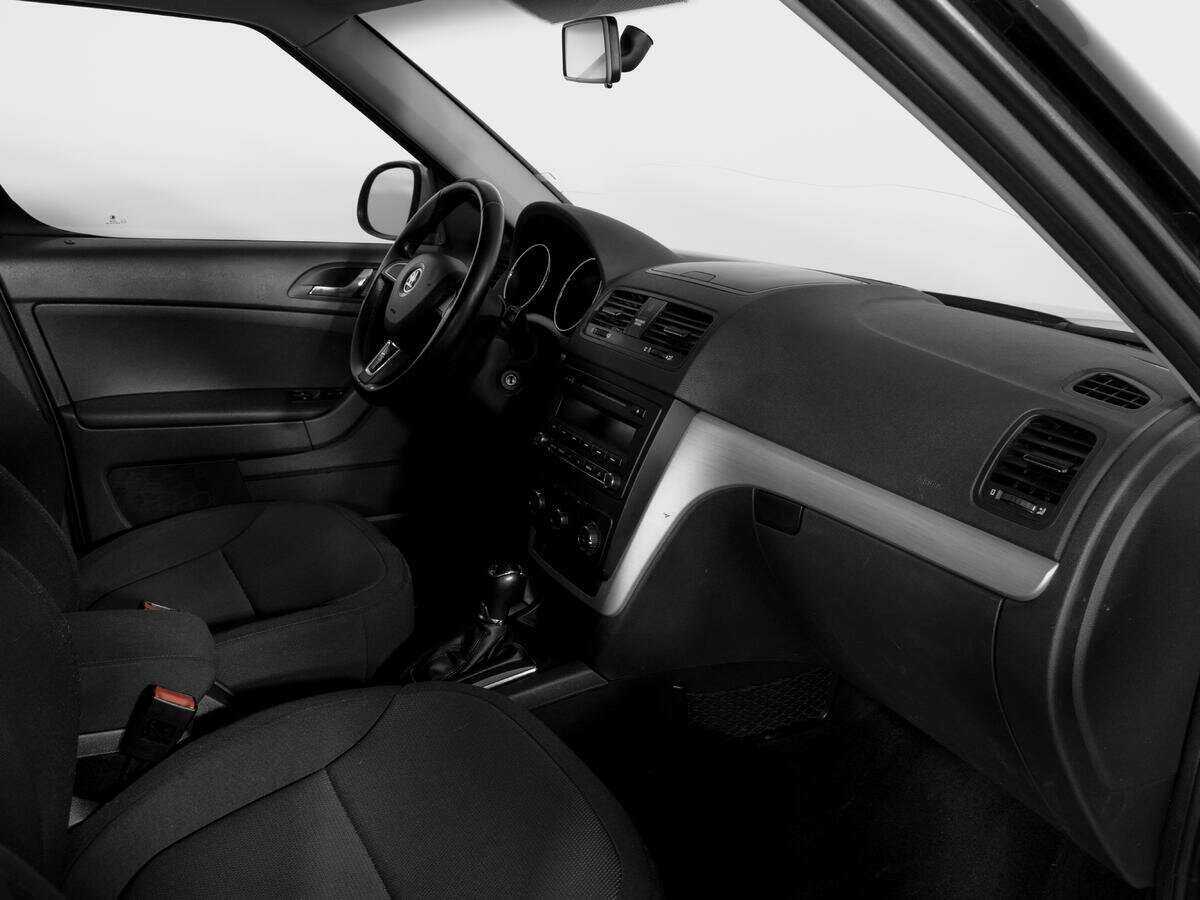 Б/У Шкода Йети 2015 года. Фото: #8