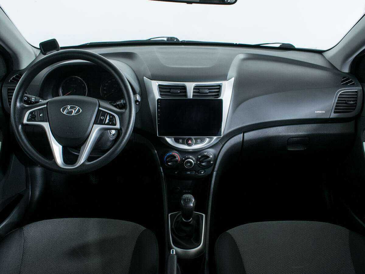 Б/У Хендай Солярис 2012 года. Фото: #11