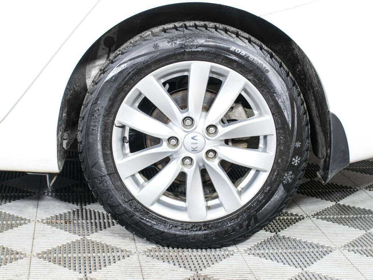 Б/У Киа Церато 2015 года. Фото: #15