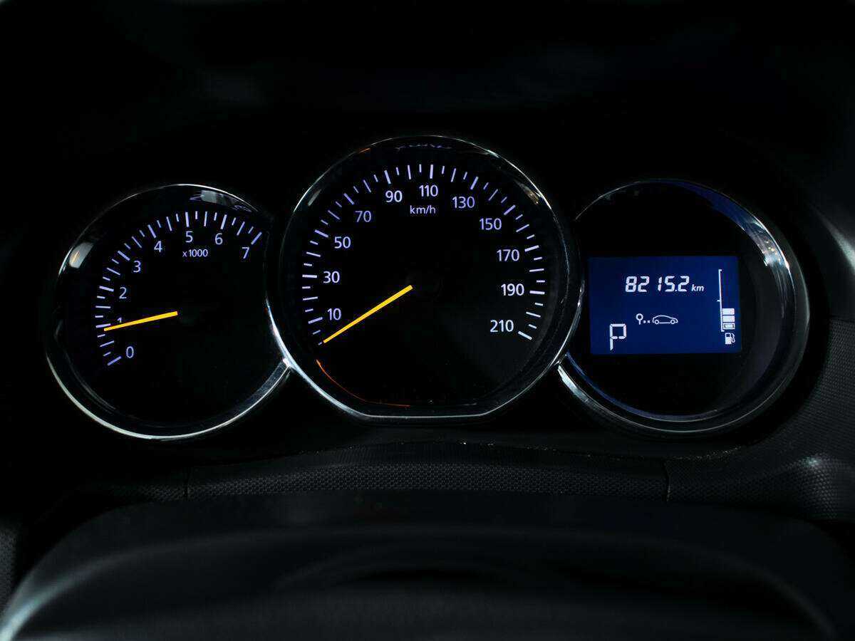 Б/У Рено Дастер 2016 года. Фото: #10