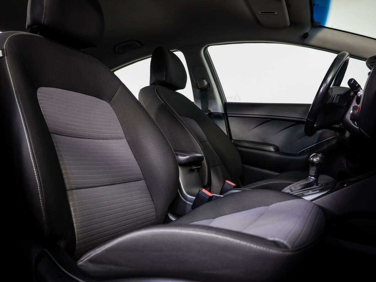 Б/У Киа Церато 2015 года. Фото: #10