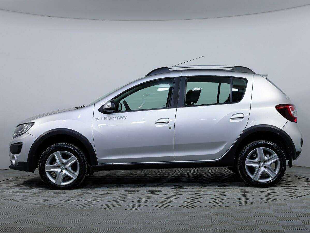 Б/У Рено Сандеро 2018 года. Фото: #6