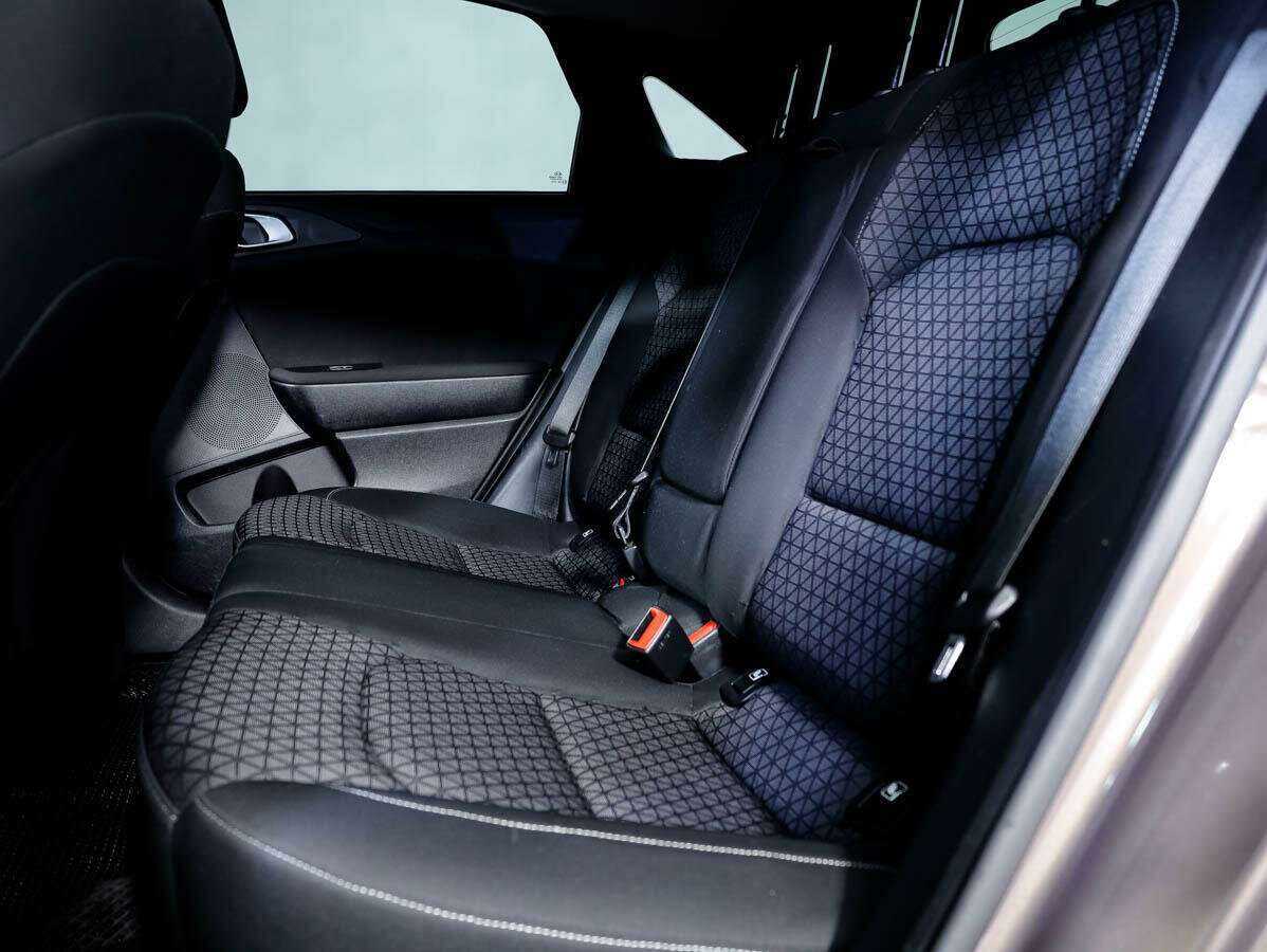 Б/У Киа Сид 2018 года. Фото: #11