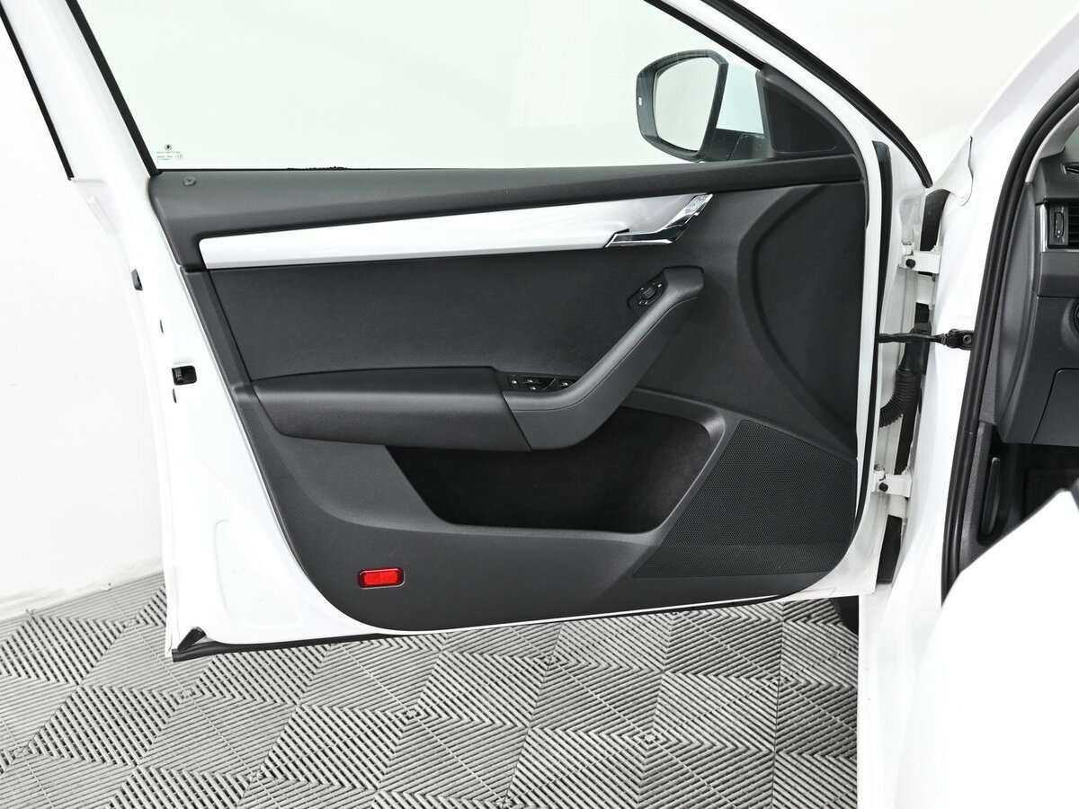 Б/У Шкода Октавия 2016 года. Фото: #7