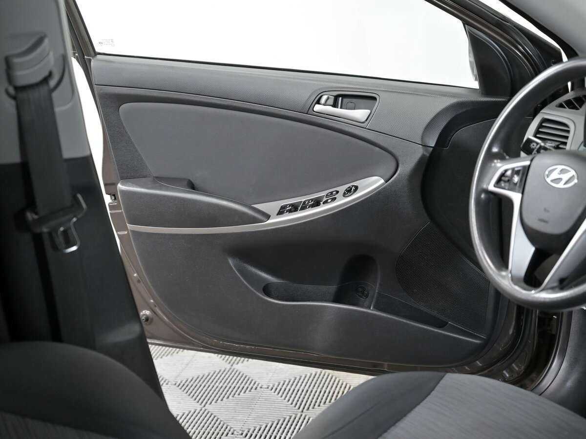 Б/У Хендай Солярис 2016 года. Фото: #8