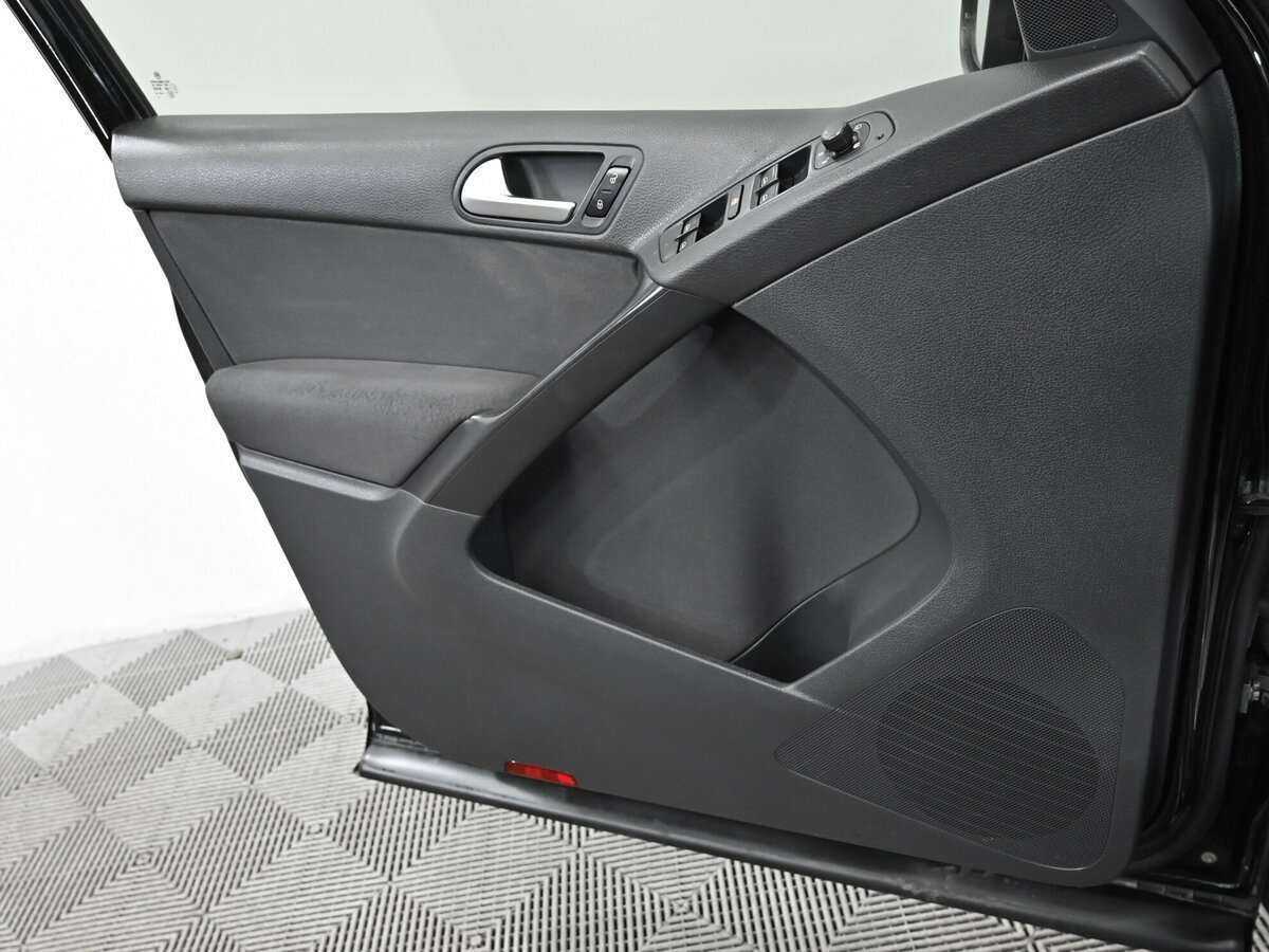 Б/У Фольксваген Тигуан 2013 года. Фото: #6