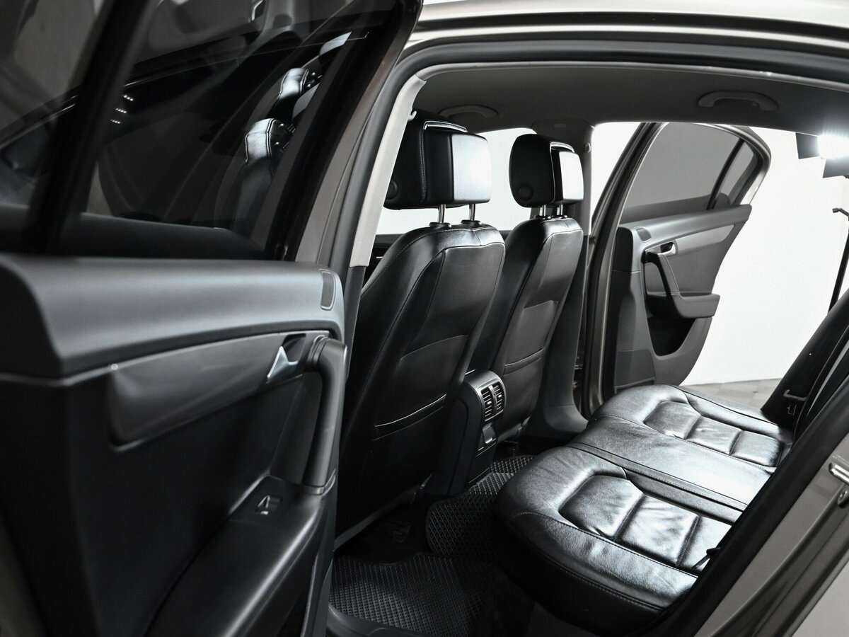 Б/У Фольксваген Пассат 2014 года. Фото: #5