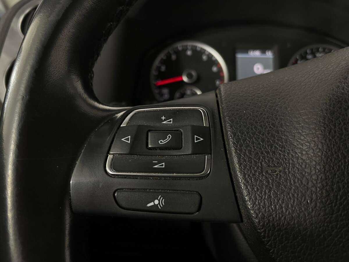 Б/У Фольксваген Тигуан 2013 года. Фото: #14