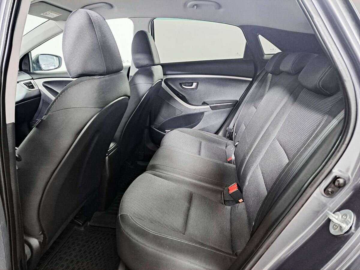 Б/У Хендай ай30 2016 года. Фото: #7