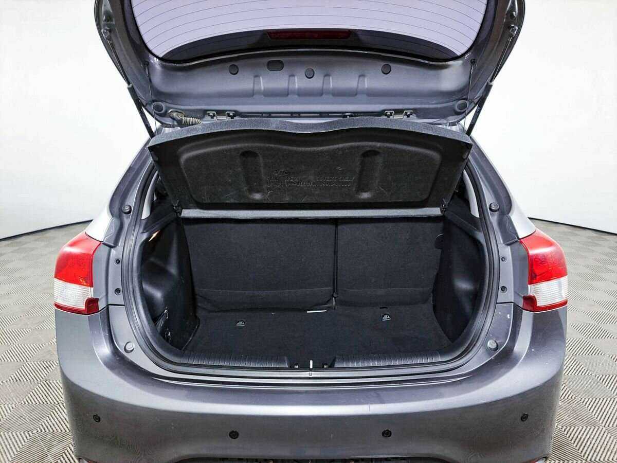 Б/У Киа Рио 2016 года. Фото: #9