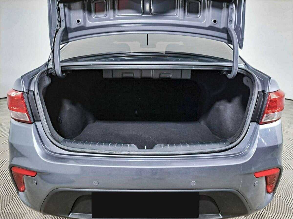 Б/У Киа Рио 2018 года. Фото: #8