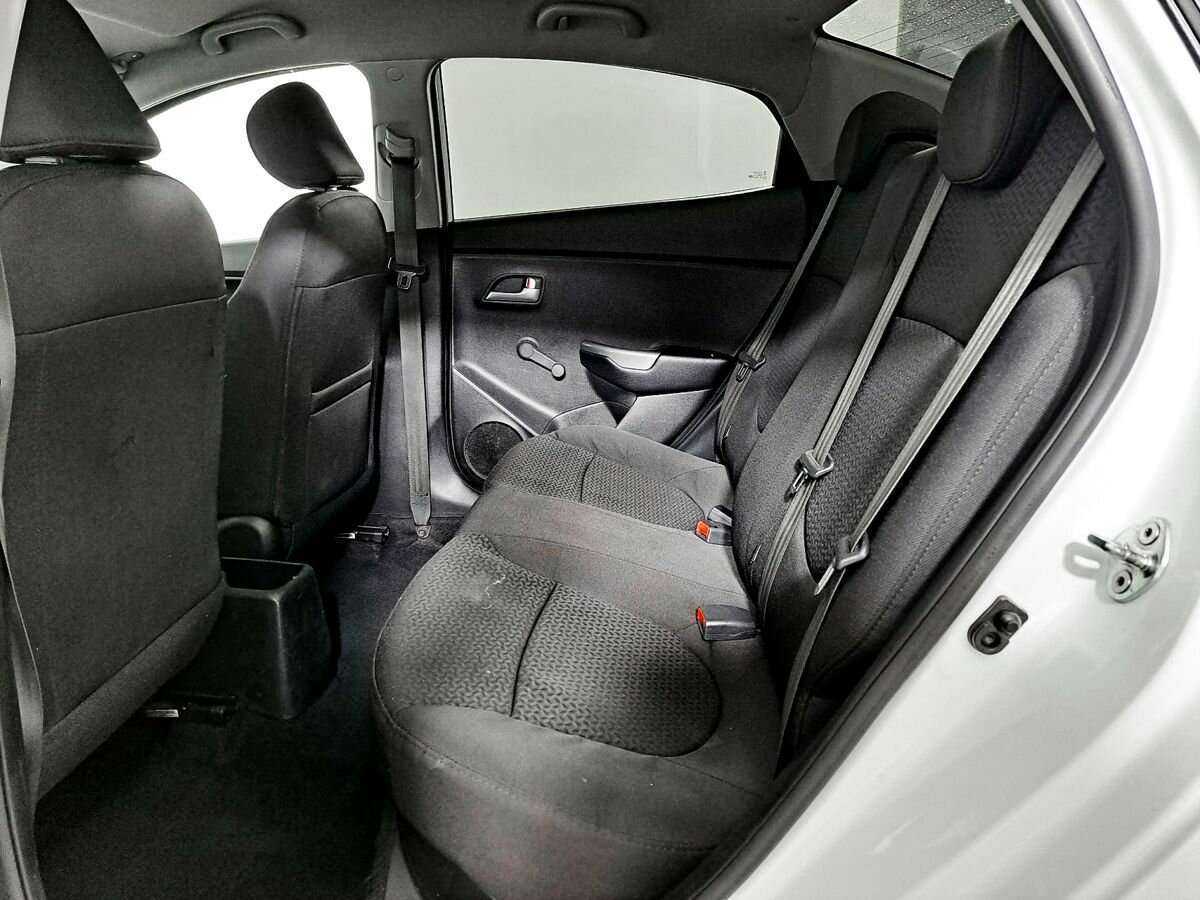 Б/У Киа Рио 2016 года. Фото: #9