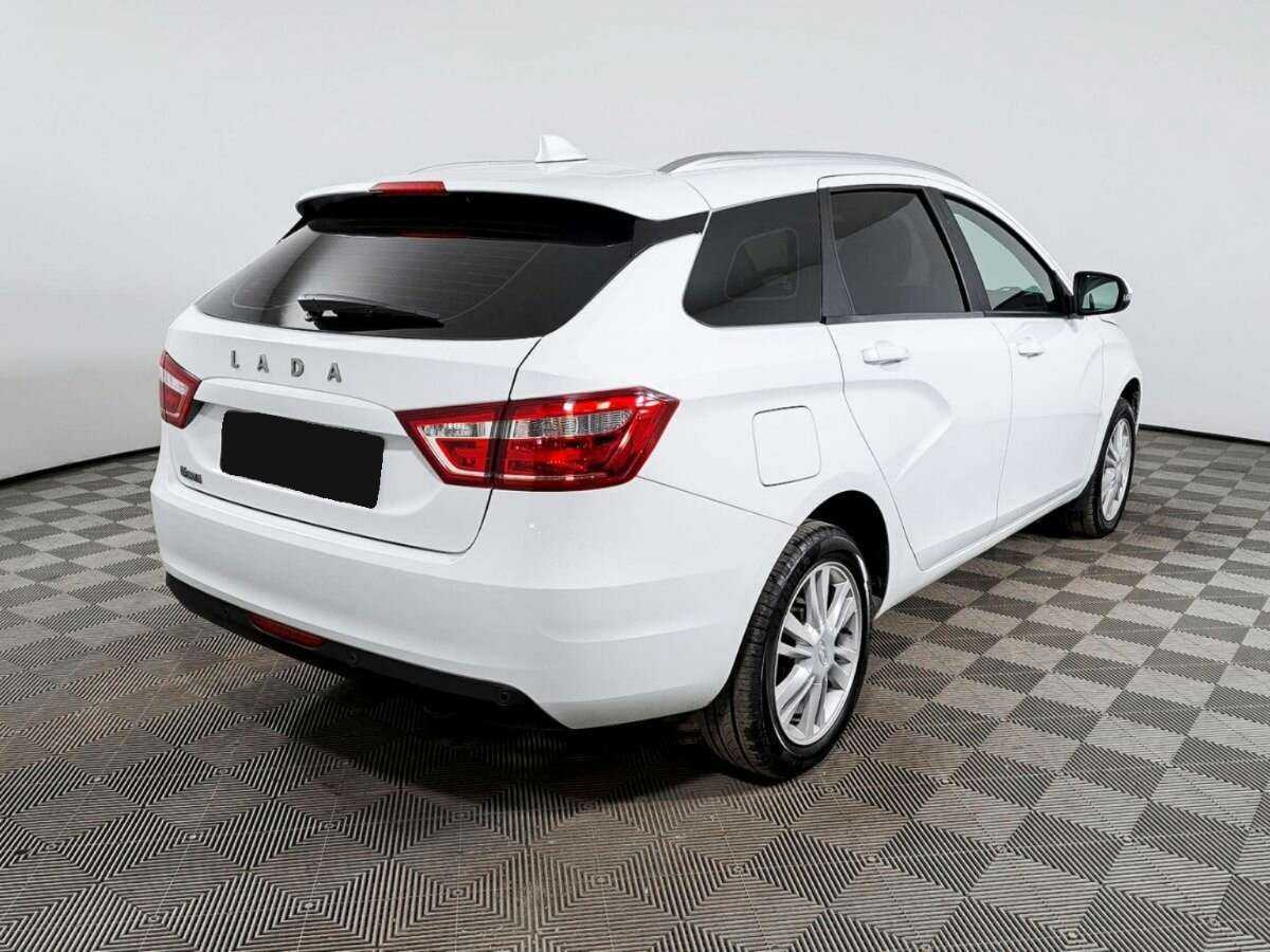 Б/У Лада (ВАЗ) Веста 2018 года. Фото: #4