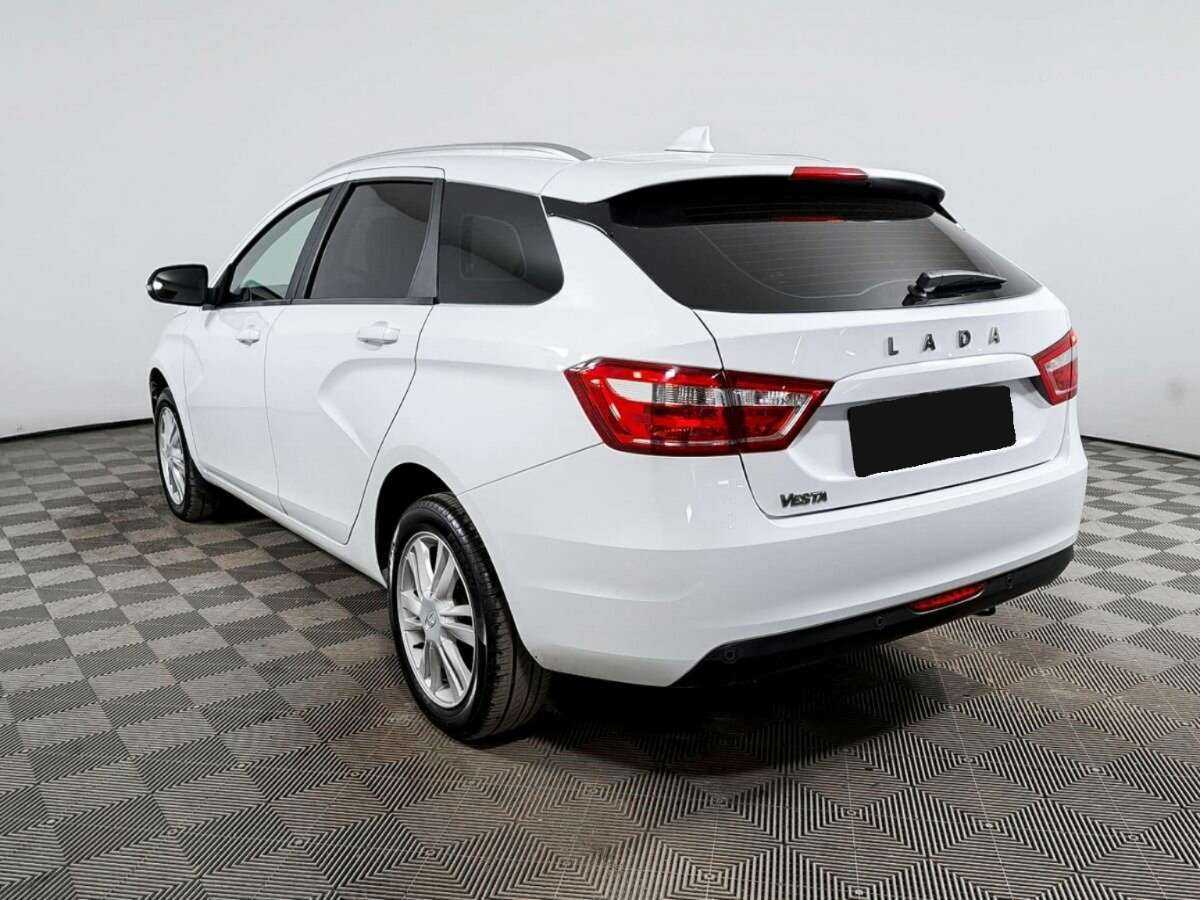 Б/У Лада (ВАЗ) Веста 2018 года. Фото: #6
