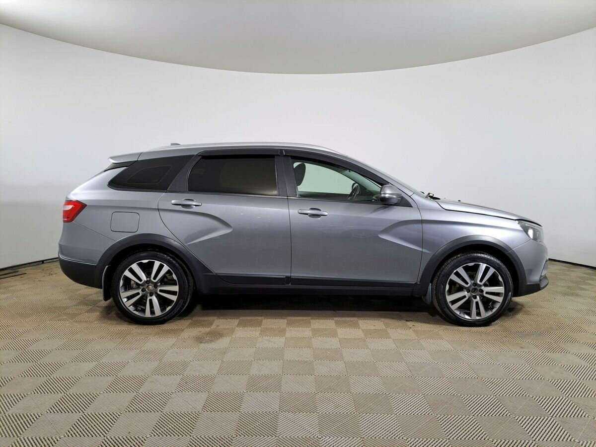 Б/У Лада (ВАЗ) Веста 2019 года. Фото: #3