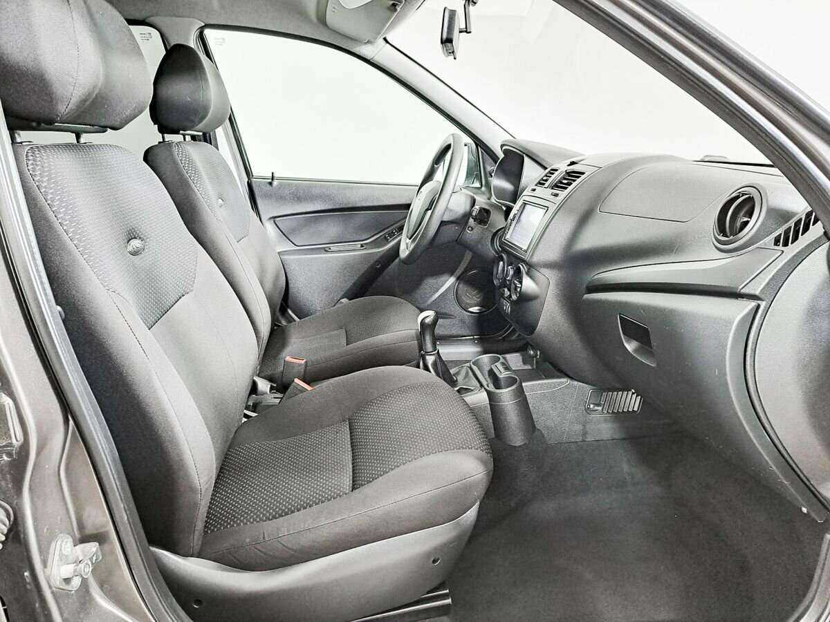 Б/У Лада (ВАЗ) Калина 2014 года. Фото: #6