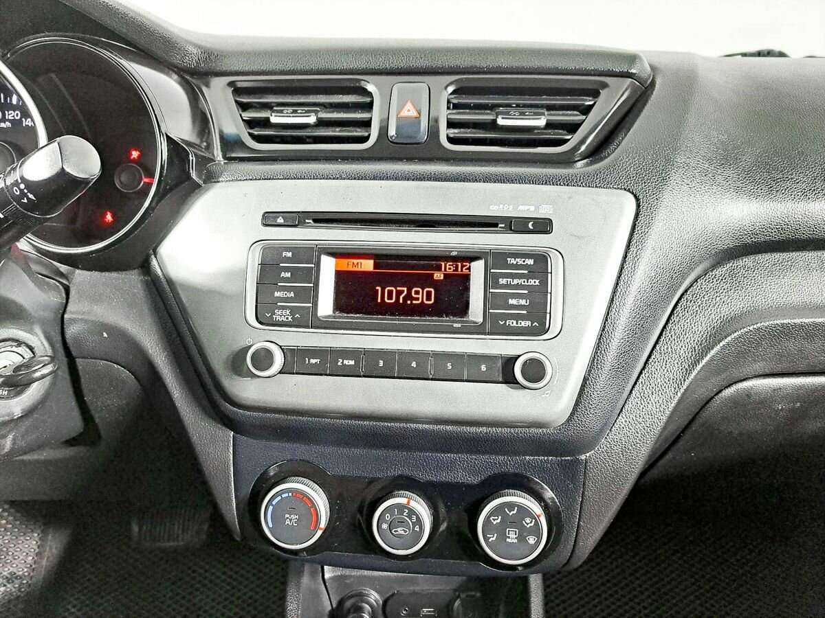 Б/У Киа Рио 2016 года. Фото: #12