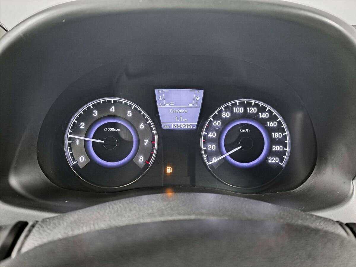 Б/У Хендай Солярис 2012 года. Фото: #8