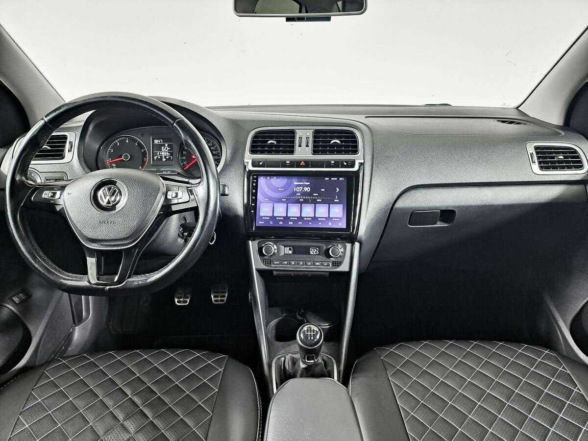 Б/У Фольксваген Поло 2016 года. Фото: #11