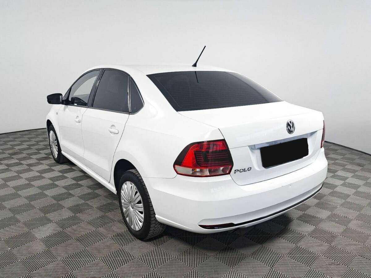 Б/У Фольксваген Поло 2016 года. Фото: #6