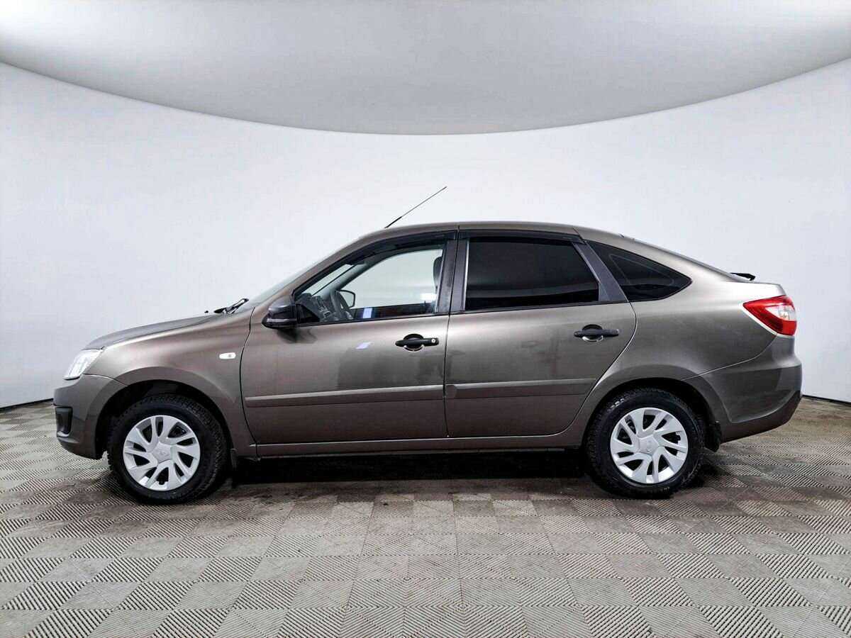 Б/У Лада (ВАЗ) Гранта 2017 года. Фото: #7