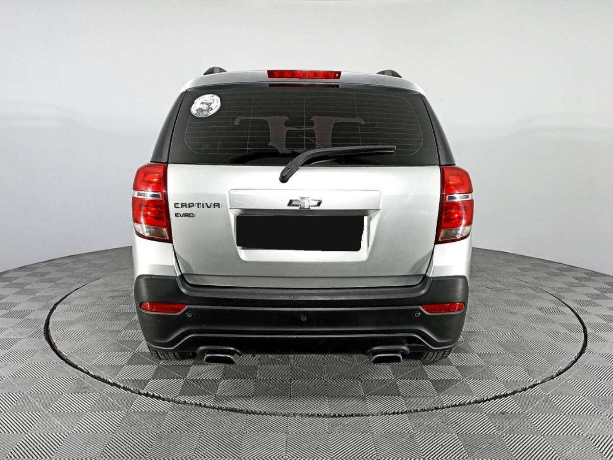Б/У Шевроле Каптива 2015 года. Фото: #5