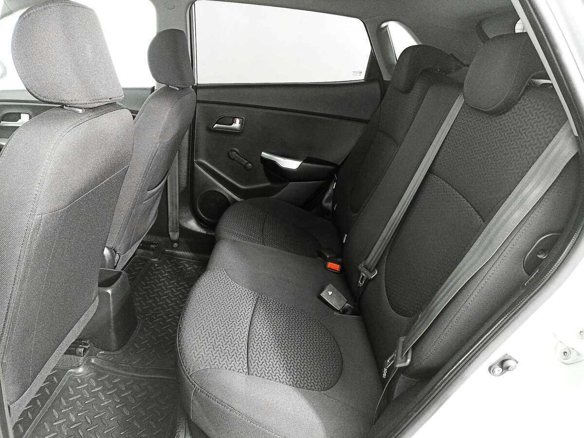 Б/У Киа Рио 2012 года. Фото: #9