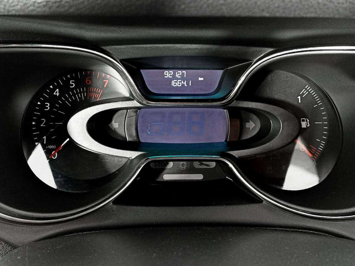 Б/У Рено Каптюр 2019 года. Фото: #10