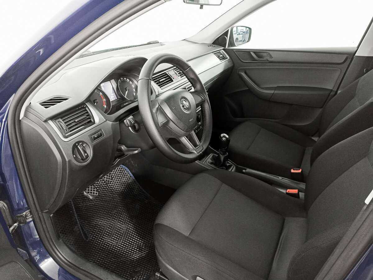 Б/У Шкода Рапид 2016 года. Фото: #12