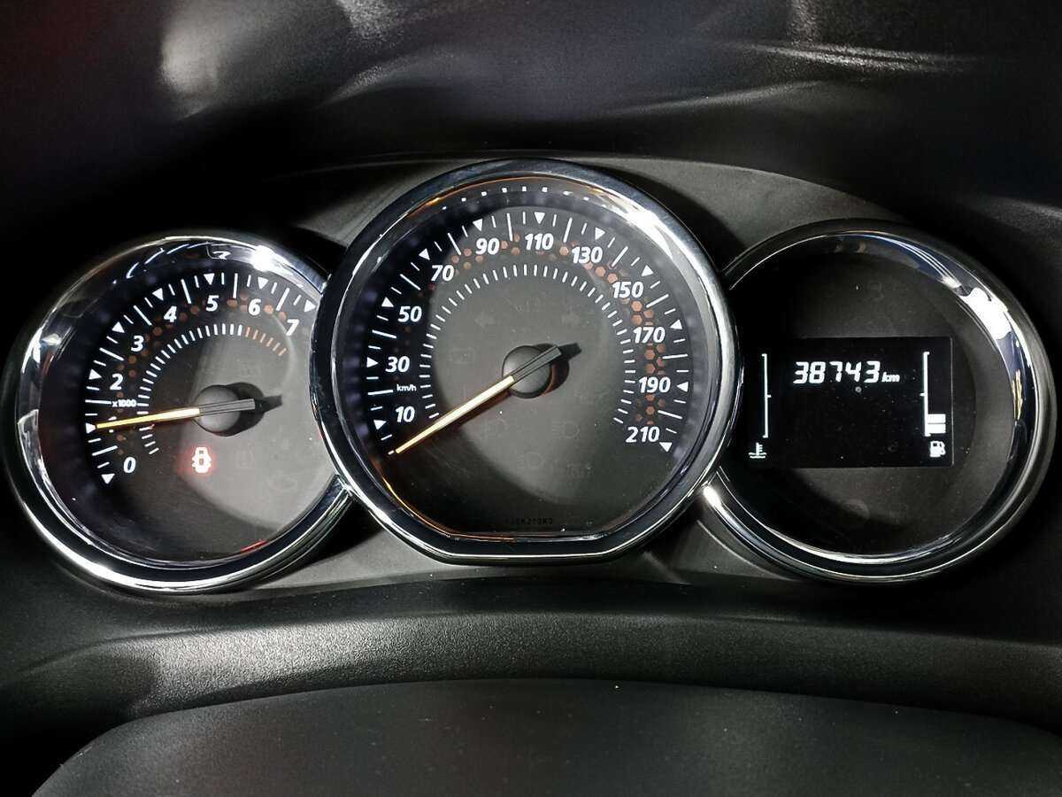 Б/У Рено Сандеро 2020 года. Фото: #10