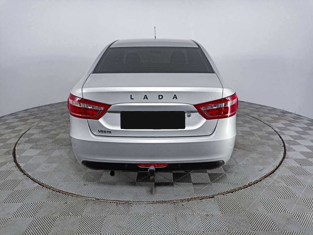 Б/У Лада (ВАЗ) Веста 2017 года. Фото: #5