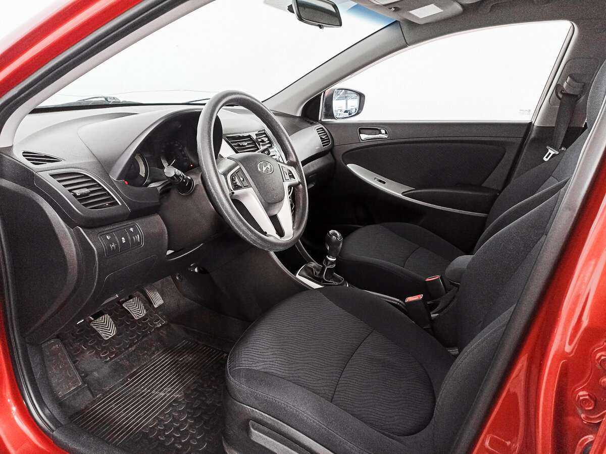 Б/У Хендай Солярис 2012 года. Фото: #11