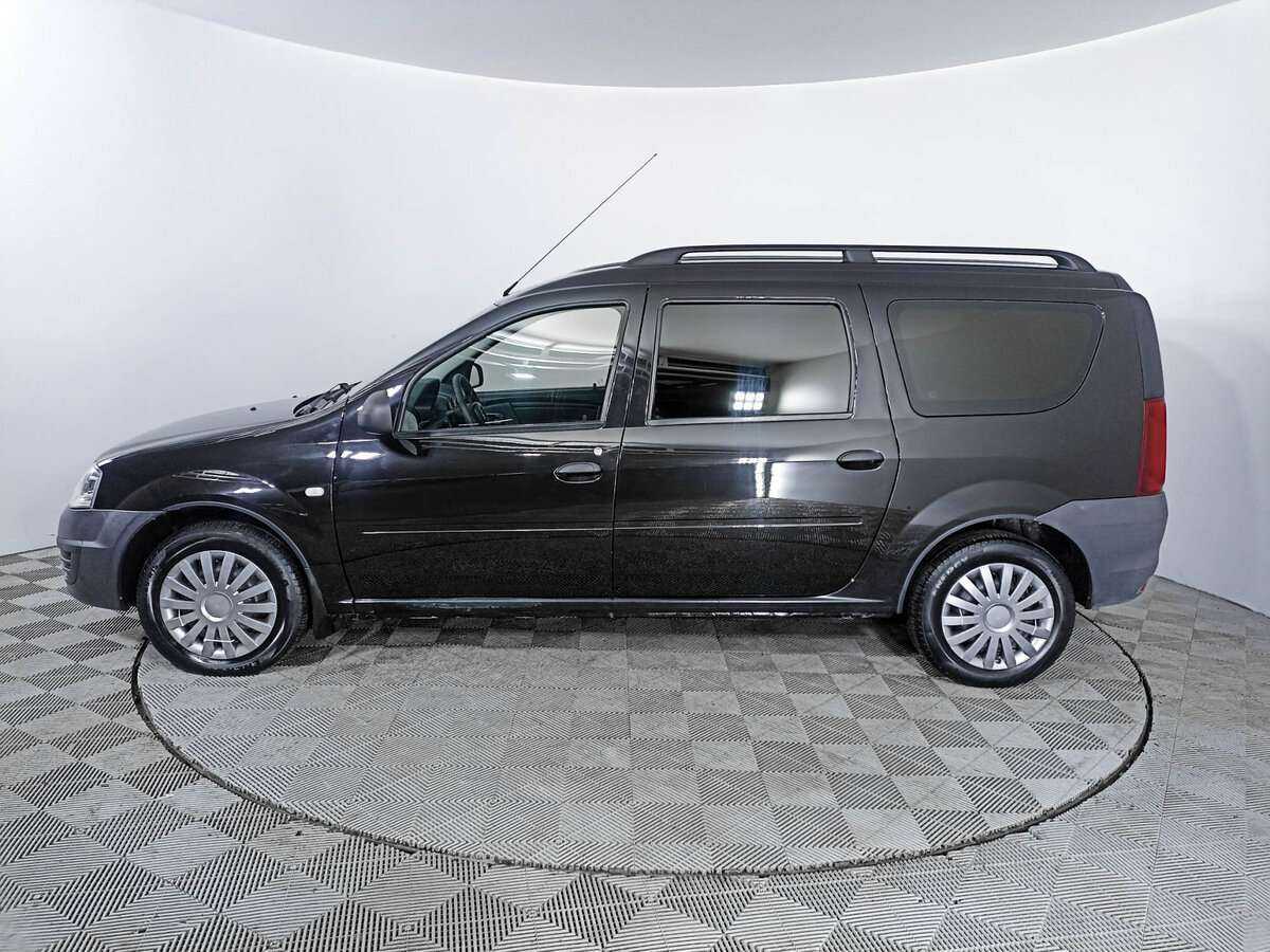 Б/У Лада (ВАЗ) Ларгус 2017 года. Фото: #7