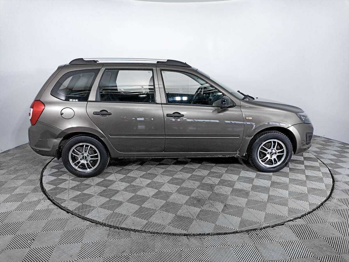 Б/У Лада (ВАЗ) Калина 2015 года. Фото: #3