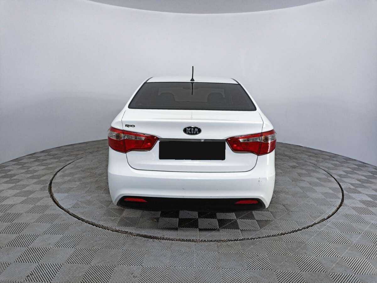 Б/У Киа Рио 2014 года. Фото: #5