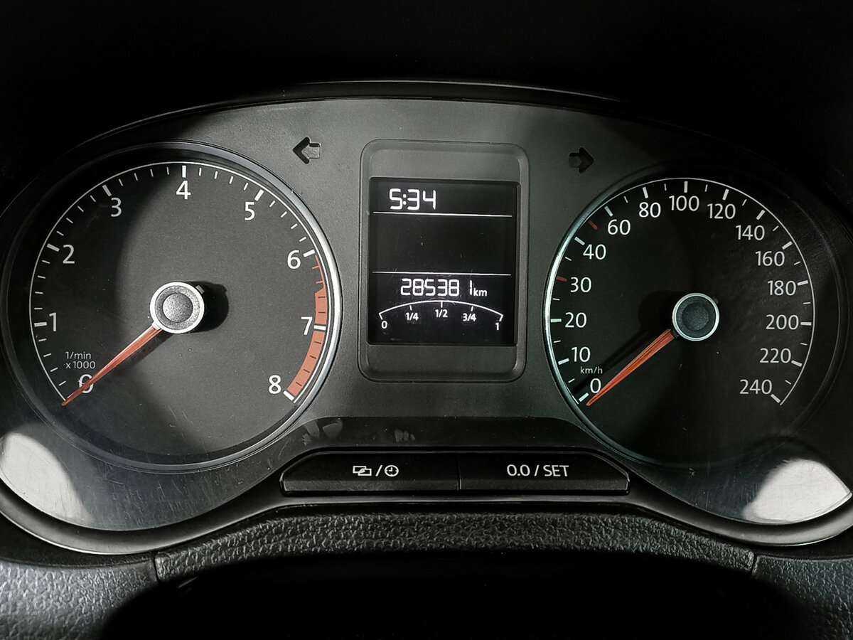 Б/У Фольксваген Поло 2019 года. Фото: #10