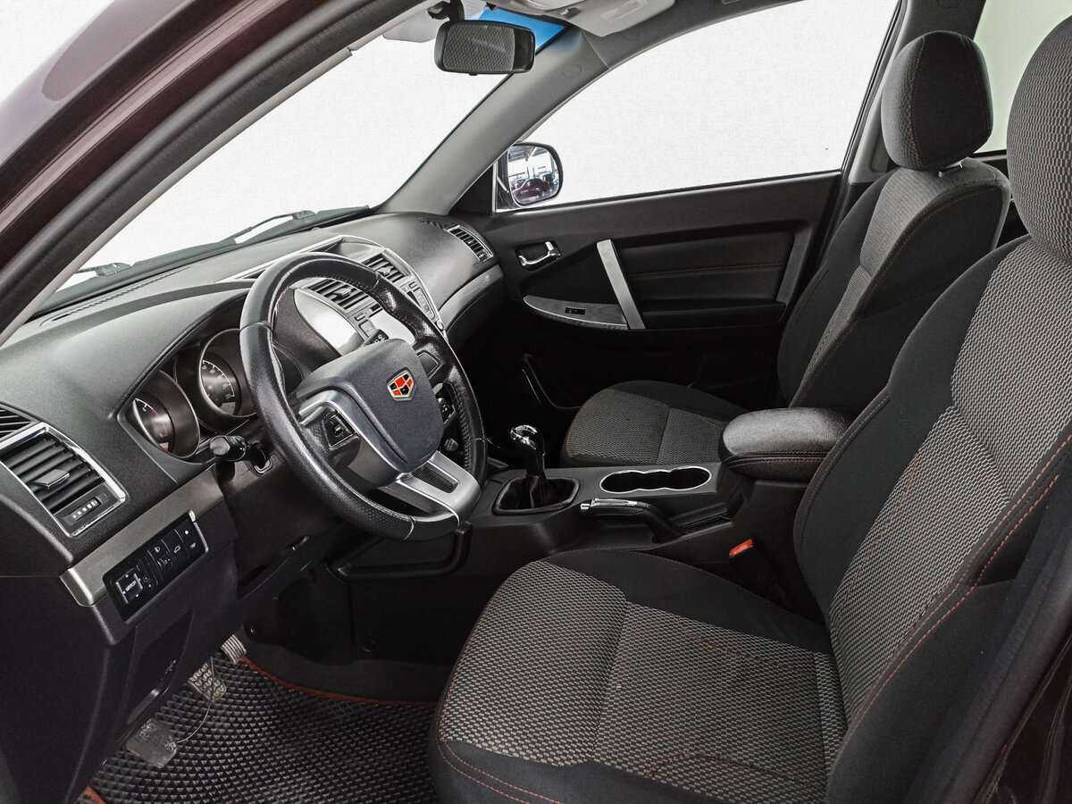 Б/У Джили Эмгранд Икс7 2016 года. Фото: #13