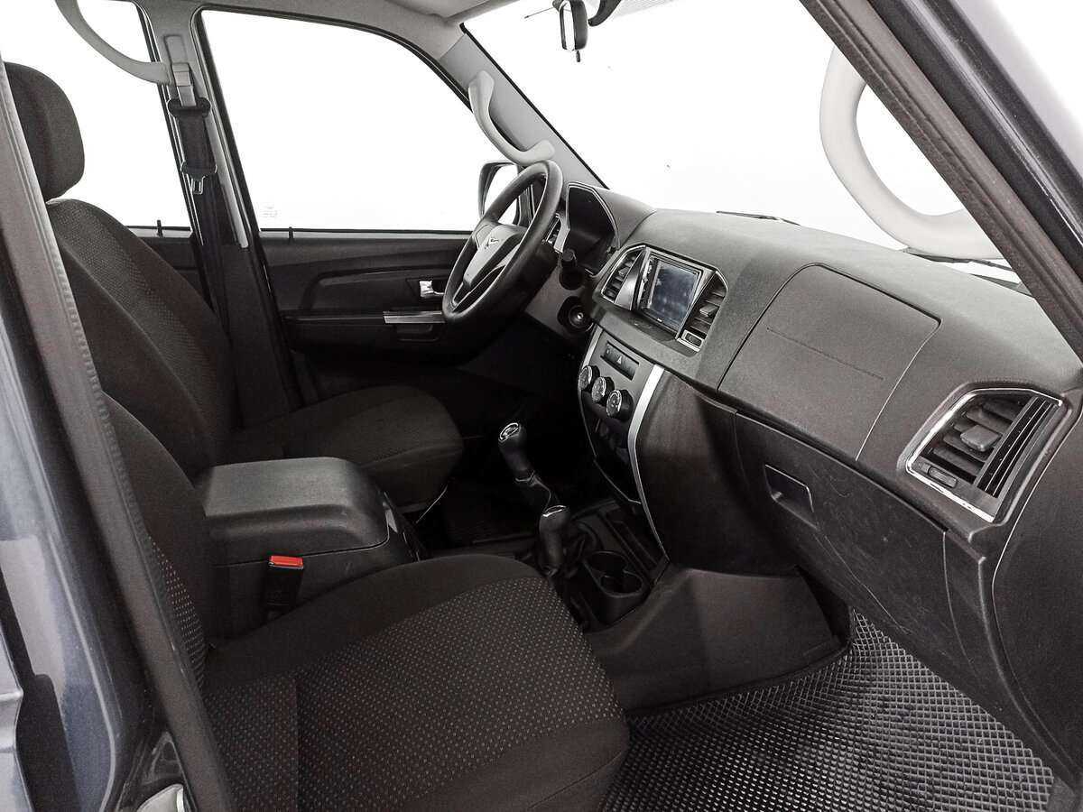 Б/У УАЗ Патриот 2019 года. Фото: #7