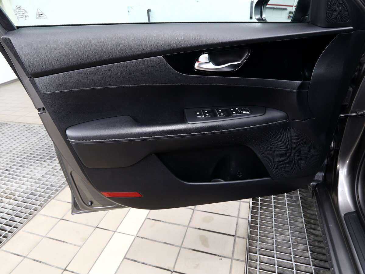 Б/У Киа Церато 2020 года. Фото: #6