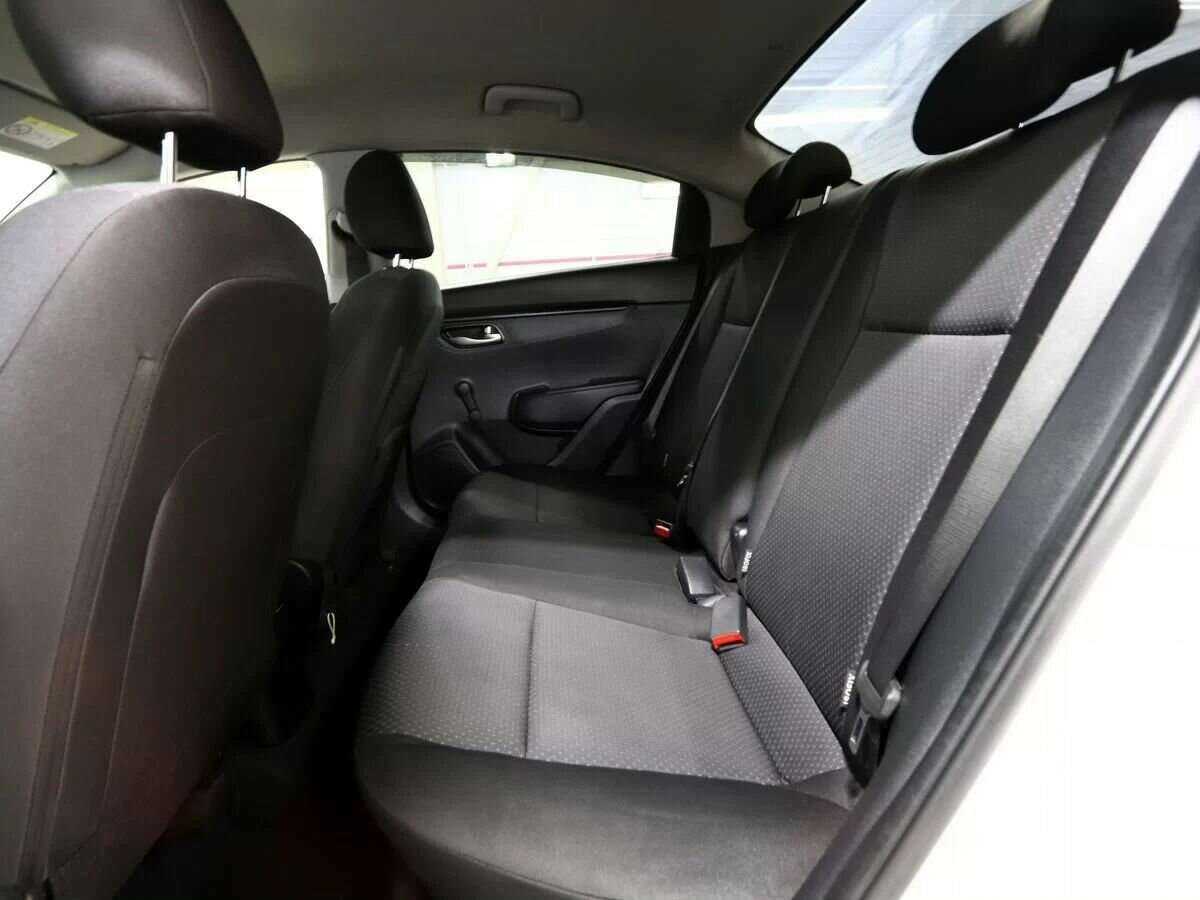 Б/У Киа Рио 2021 года. Фото: #8