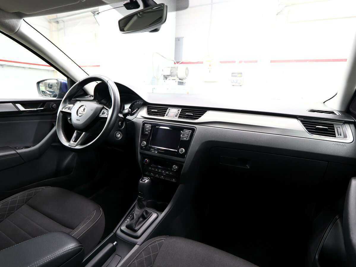 Б/У Шкода Рапид 2018 года. Фото: #13