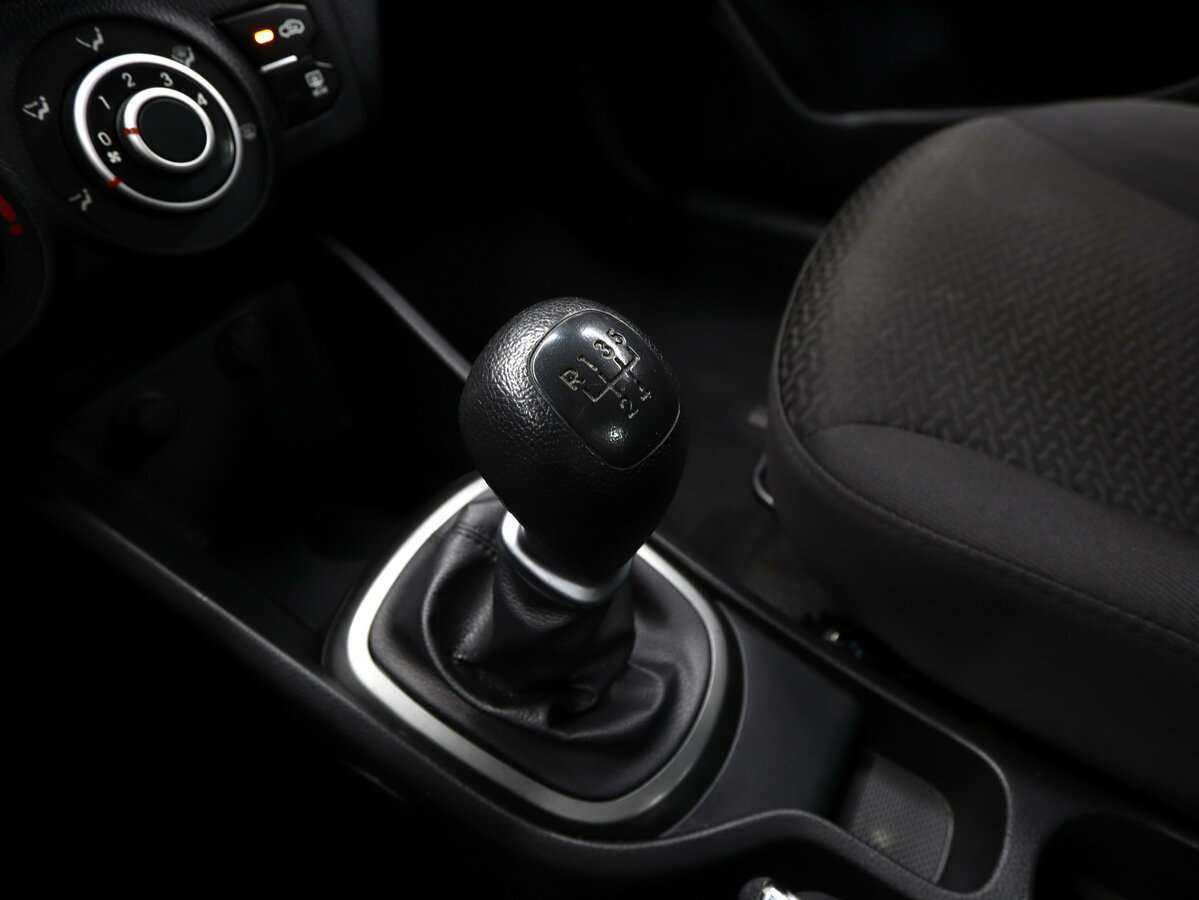 Б/У Киа Рио 2013 года. Фото: #18