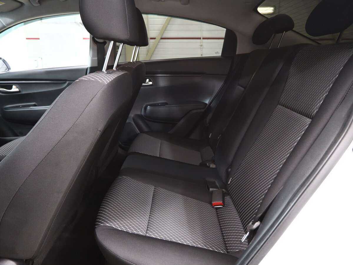 Б/У Киа Рио 2019 года. Фото: #12